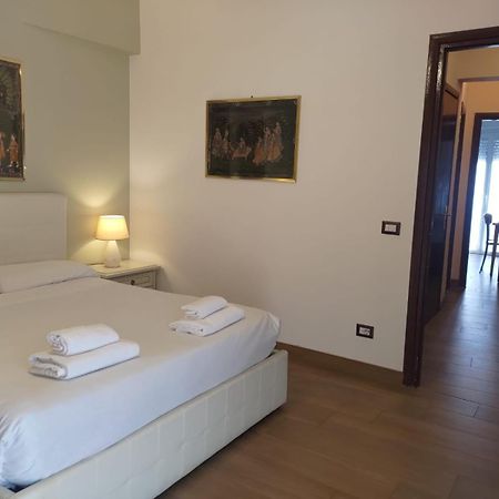 San Giovanni Apartment With Balcony Rome Luaran gambar