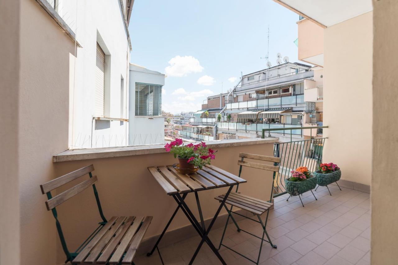 San Giovanni Apartment With Balcony Rome Luaran gambar